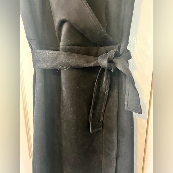 Black Ann Taylor suiting dress. NWT - Picture 3 of 3